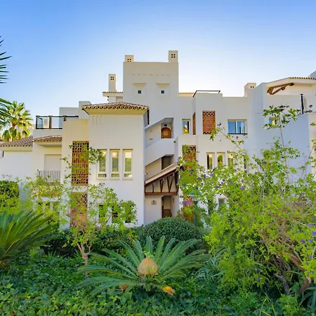 Luxurious 3-bedroom Penthouse In Monteros Appartement Marbella